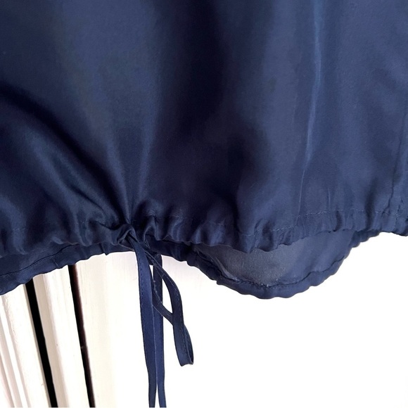 BCBGmaxazria Navy Blue Silk Embroidered Short Sleeve Peasant Blouse Size Medium - Picture 3 of 9